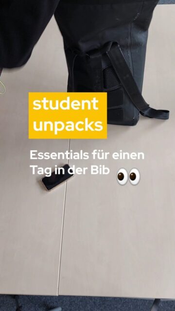 POV: Du gehst in die Bib und packst wirklich nur Essentials ein.💻 Laptop &📱Handy🔌 Ladekabel🎧 Kopfhörer🍫 Snacks🫗 Getränke📝 Block & StiftWas darf bei dir nie fehlen? 👀--#prüfungszeit #biblife #studileipzig #leipzigstudiert #campusvibes studygrind