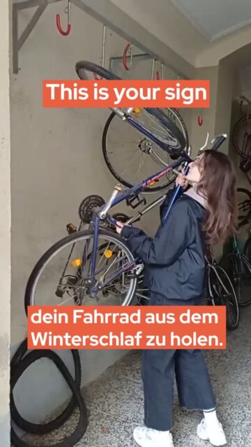 Zeit, dein Fahrrad aus dem Winterschlaf zu holen. 🚲Kein passendes Werkzeug da? Kein Problem: In unseren 3 Selbsthilfewerkstätten kannst du dein Fahrrad kostenlos selbst reparieren.👉 @radgeber_leipzig, Radschlag Leipzig und die Fahrradwerkstatt in der @villaleipzig#Fahrradreparatur #Leipzig #Selbermachen #Frühlingsfit #StudentenwerkLeipzig