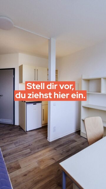 Stell dir vor, du ziehst in eins unserer freien Wohnheimzimmer ein. Was wäre das Erste, das du safe mitbringen würdest?Gerade in den Sommermonaten werden immer wieder Zimmer frei, die nur auf euren individuellen Touch warten ✨Mehr Infos gibt's wie immer über den Link in Bio!#StudentenwerkLeipzig #Studentenwohnheim #Wohnheim #StudierenInLeipzig