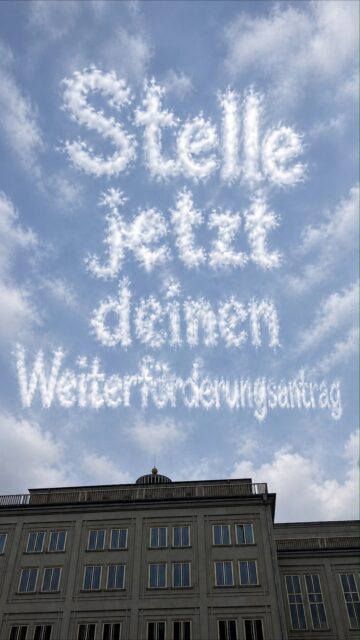 Leuteee stellt euren Weiterförderungsantrag!! 🥸Erfahrungsgemäß gehen die meisten BAföG-Anträge zwischen Juli und Oktober ein. Dadurch kann es in diesem Zeitraum leider zu längeren Bearbeitungszeiten kommen. Nutzt daher die nächsten Tage, um euren Antrag frühzeitig und vollständig einzureichen und pünktlich BAföG beziehen zu können. ✨#BAföG #Bafögantrag #StudentenwerkLeipzig