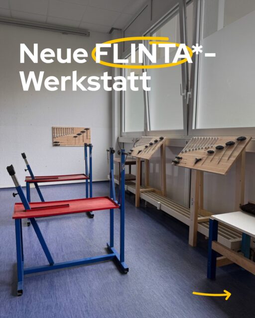 Nie wieder Mansplaining 🤩 Der neue FLINTA*-Raum im Radgeber ist endlich da! Gemeinsam mit dem @radgeber_leipzig haben wir einen eigenen Werkstattraum als Safe Space für FLINTA*-Studierende schaffen können.Hier könnt ihr in entspannter Atmosphäre an euren Rädern schrauben, Neues lernen und euch gegenseitig empowern – ganz ohne ungefragte Ratschläge. Der Raum ist mit allem ausgestattet, was ihr zum Schrauben braucht, und es ist immer eine FLINTA*-Person vor Ort, die euch bei Fragen unterstützt.Der Raum gehört euch! Bringt eure Ideen ein, gestaltet die Wände mit oder helft beim Einrichten. Fehlt euch bestimmtes Werkzeug? Sagt einfach Bescheid, damit nachgerüstet werden kann.Schaut vorbei und macht den Raum zu eurem – der Radgeber freut sich auf euch! 🚲@radgeber_leipzig @radrevier #StudentenwerkLeipzig #FLINTA #Radwerkstatt #Fahrrad