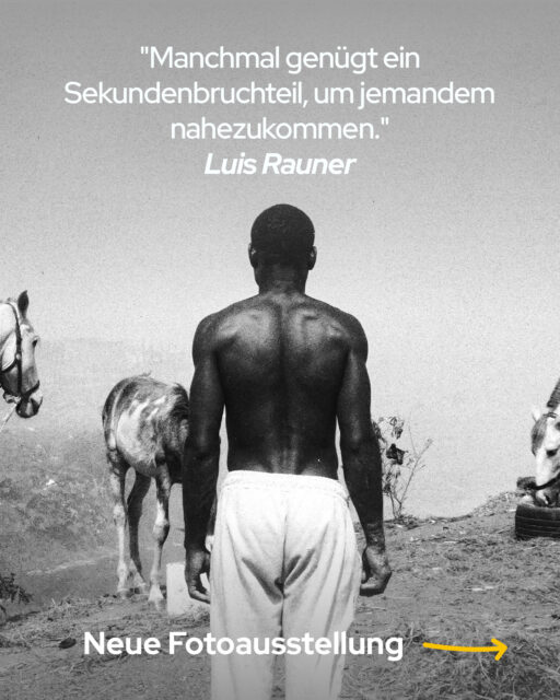 Neue Fotoausstellung yippie!!Zu sehen sind aktuelle fotografische Arbeiten des 21-jährigen Luis Rauner aus Leipzig zu den Themen „Fremde Nähe” und „Zwischenlicht”.Darin präsentiert er 24 analoge und digitale Bilder von seinen Reisen, Konzerten, Festivals und allem anderen, was ihn umgibt.📍 Die Ausstellung ist bis Ende diesen Jahres in den Fluren der 1. und 2. Etage des Studentenwerks Leipzig (Goethestraße 6) zu sehen.Kommt unbedingt vorbei!#StudentenwerkLeipzig #Fotoausstellung #Fotografie #Kultur