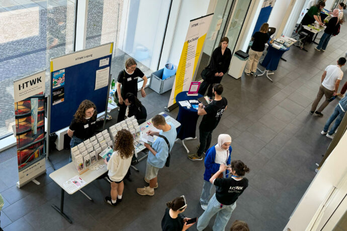Picture of the information day from above.